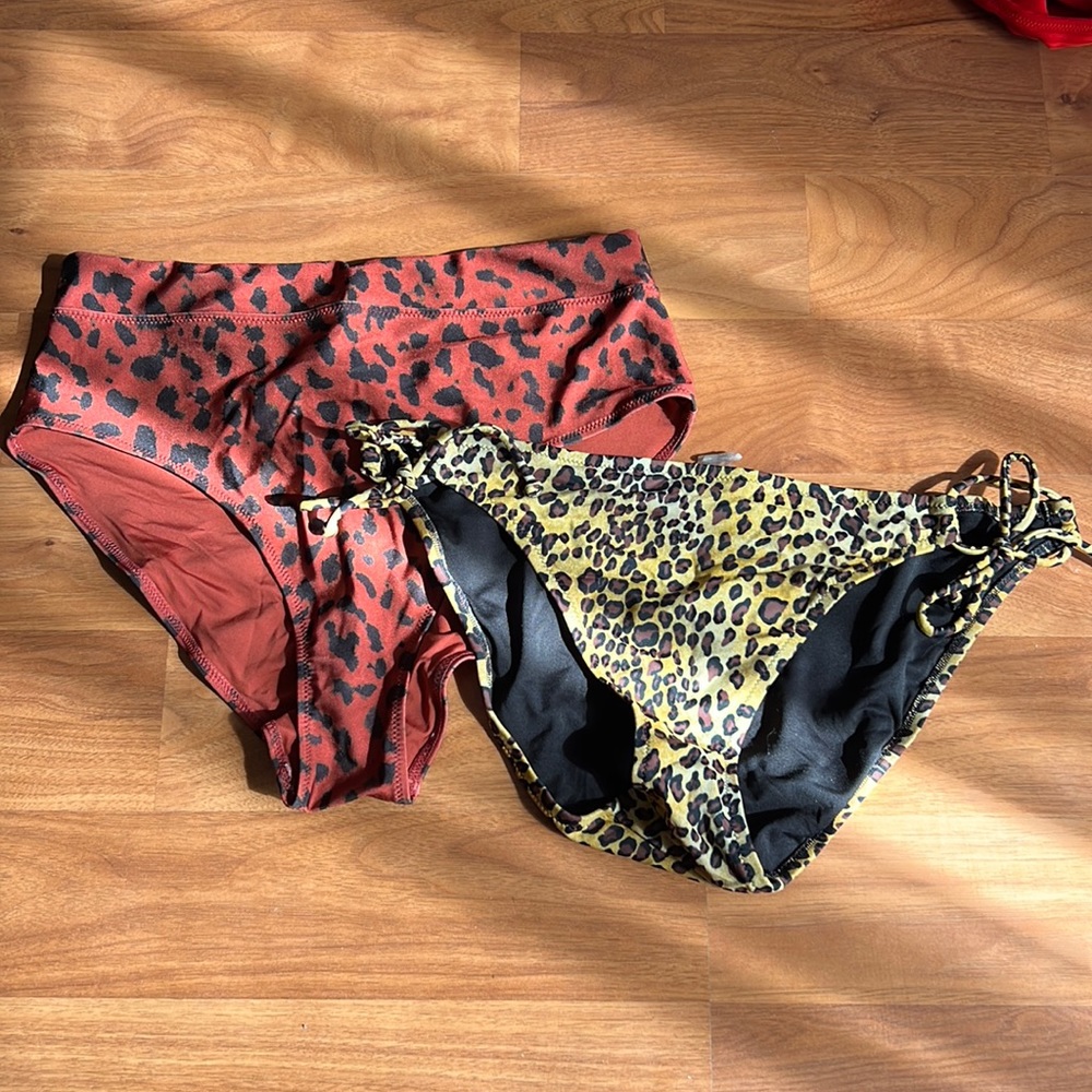 Cheetah bathing suit bottoms